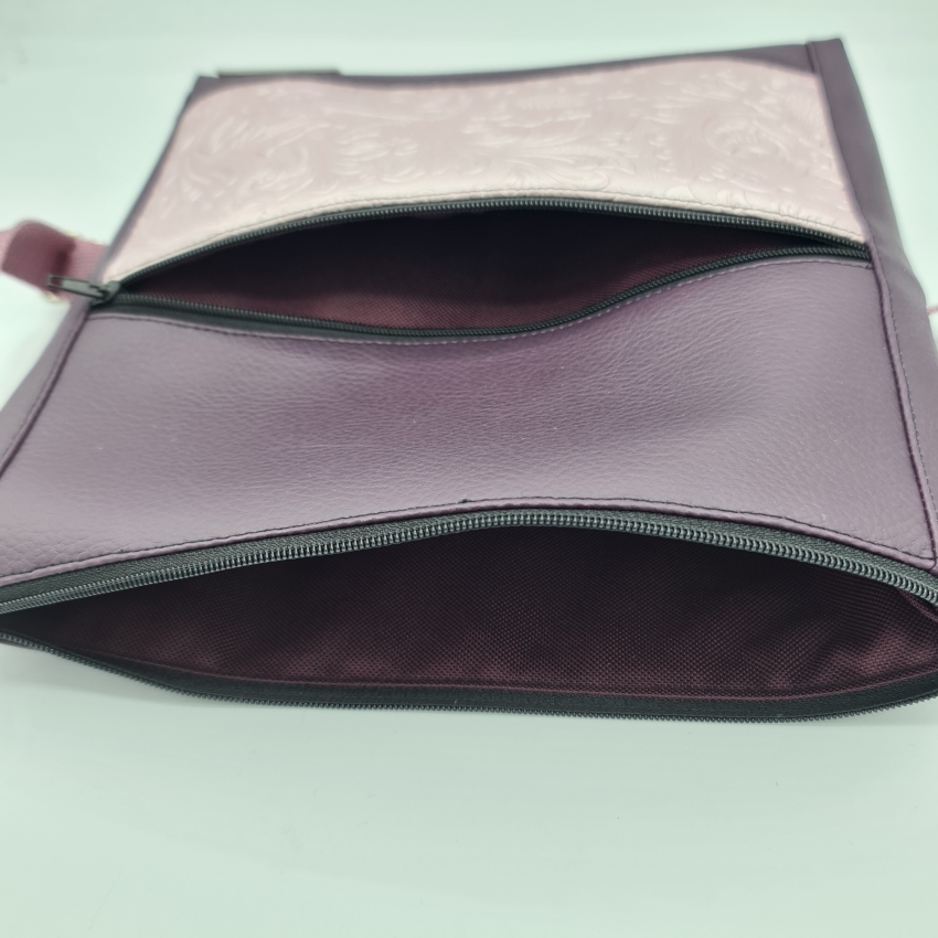 Gassitasche / Cross Bag / Hip Bag, augergine / rosa Blütenranken